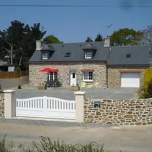  Hébergement de vacances La Bretonne